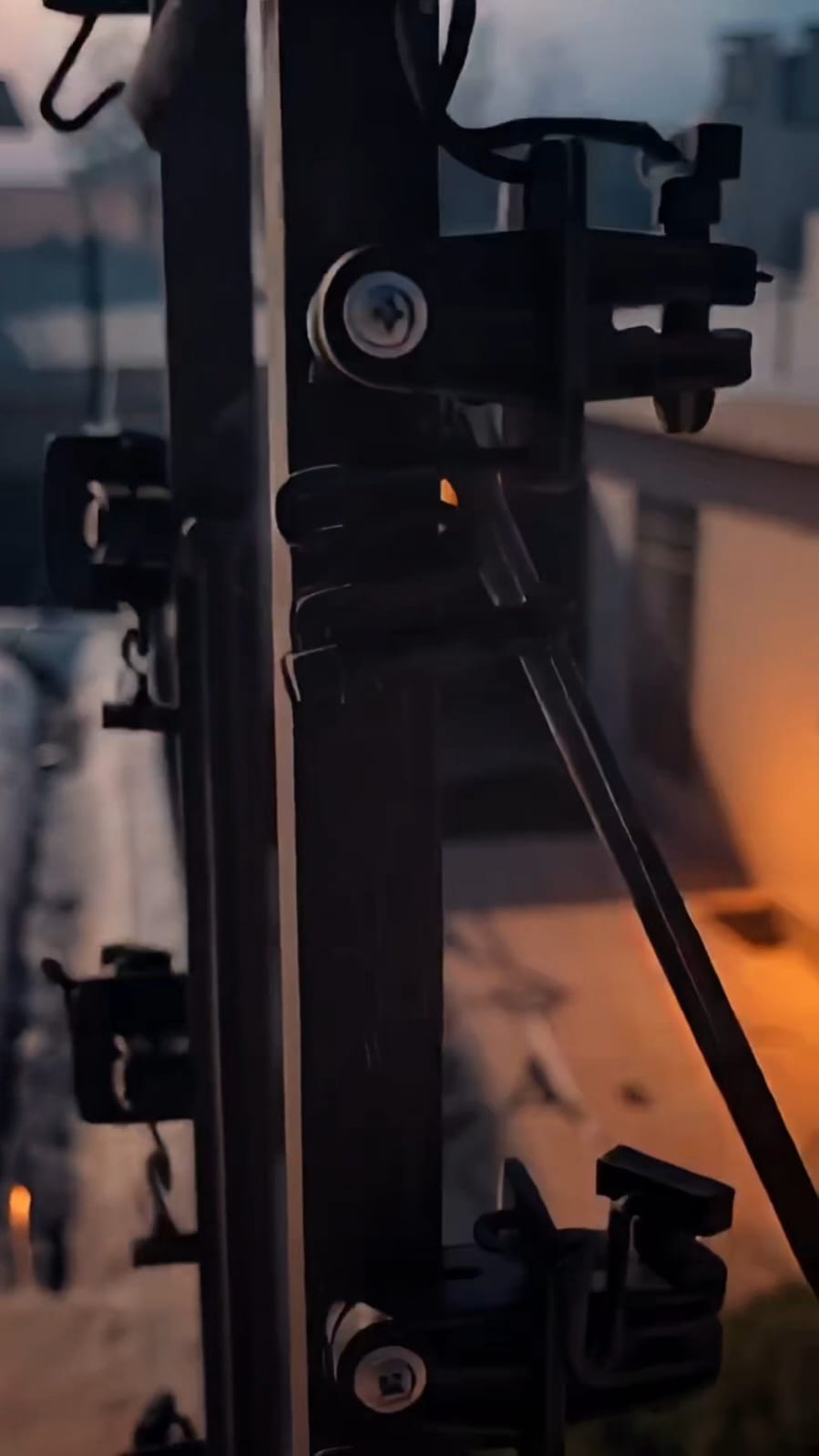 data-full="/mnt/data/hero2.jpg.jpeg"