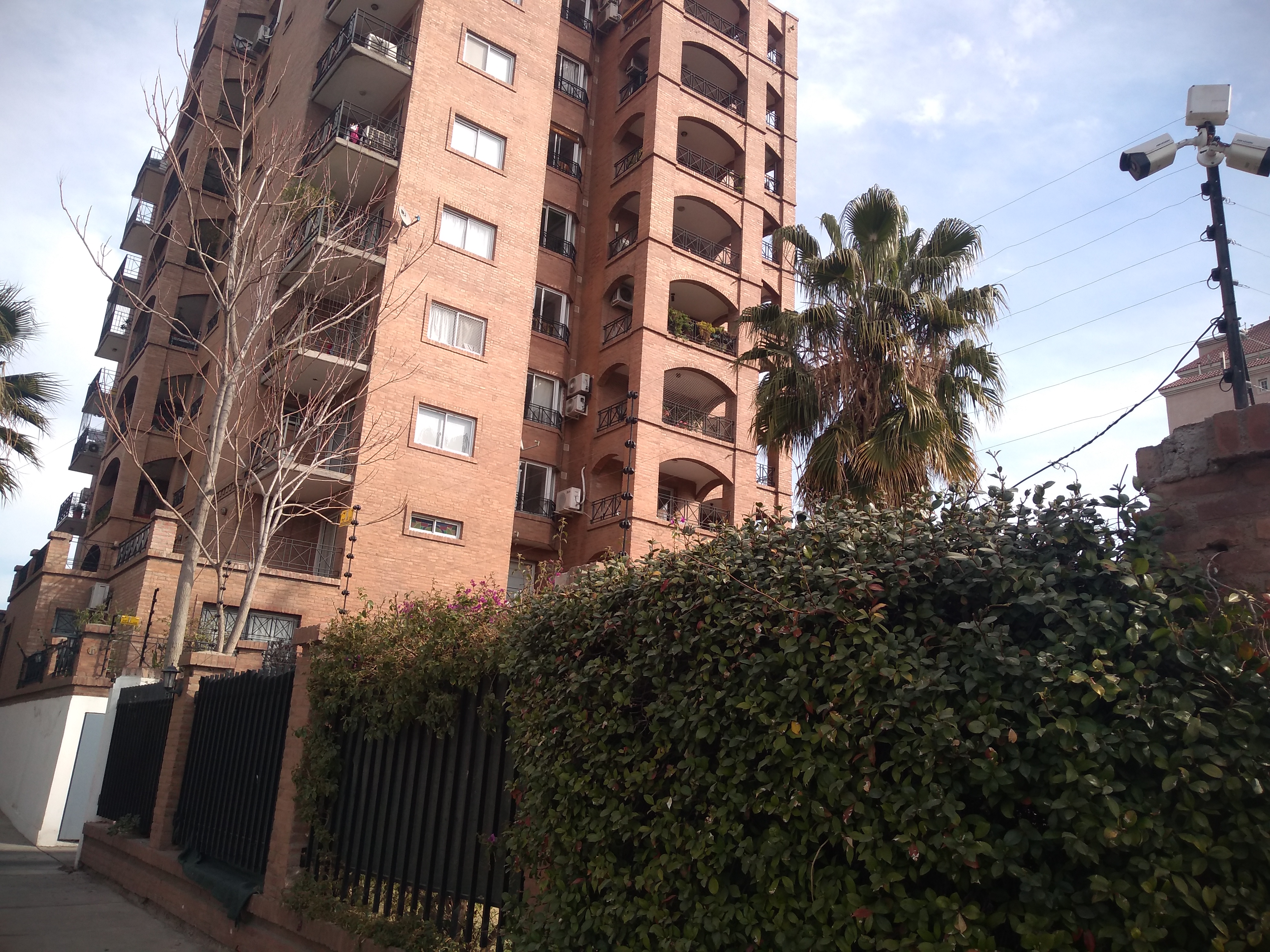 data-full="/mnt/data/hero23.jpg"